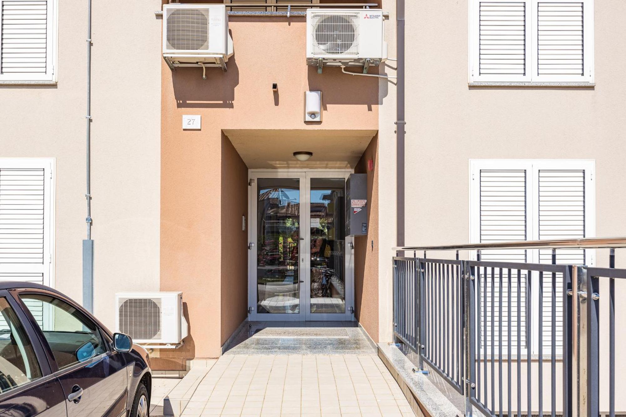 Feniks Fazana Apartman Eksteriør billede